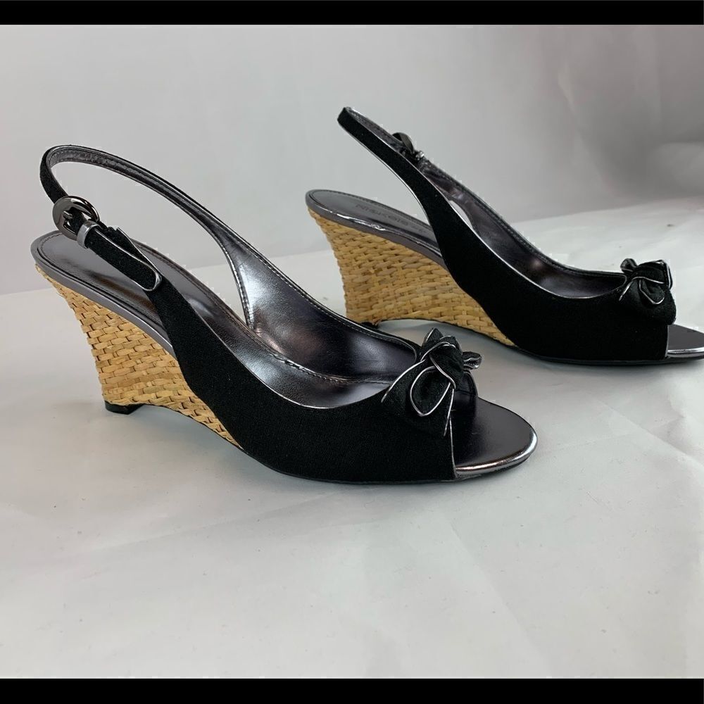 NICKELS SOFT Black sliver trim Slingback… - Picture 8 of 9